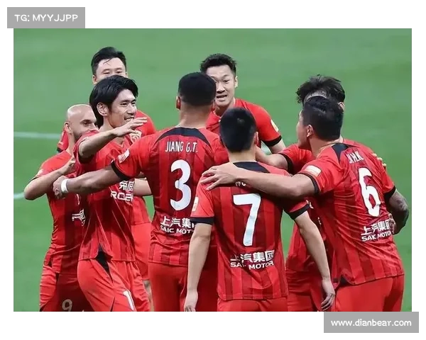 马刺队迎战东部强敌,成功守住主场优势 马刺队迎战东部强敌,成功守住主场优势